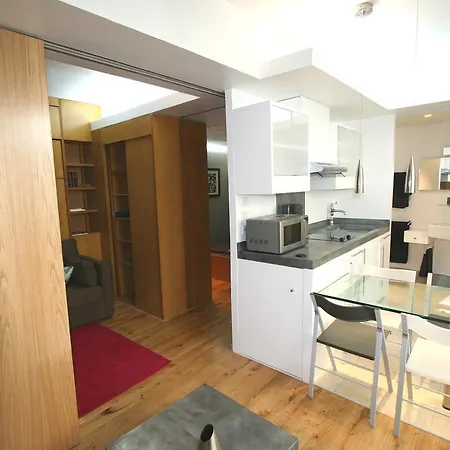 Paris Interiors Rentals - Le Marais Louvre - Notre Dame-3